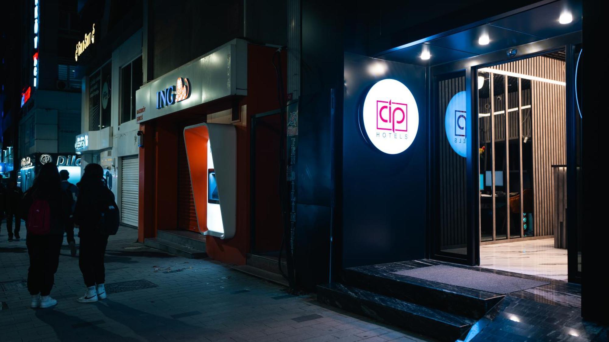 Cip & - Bakirkoey Center Otel 4*