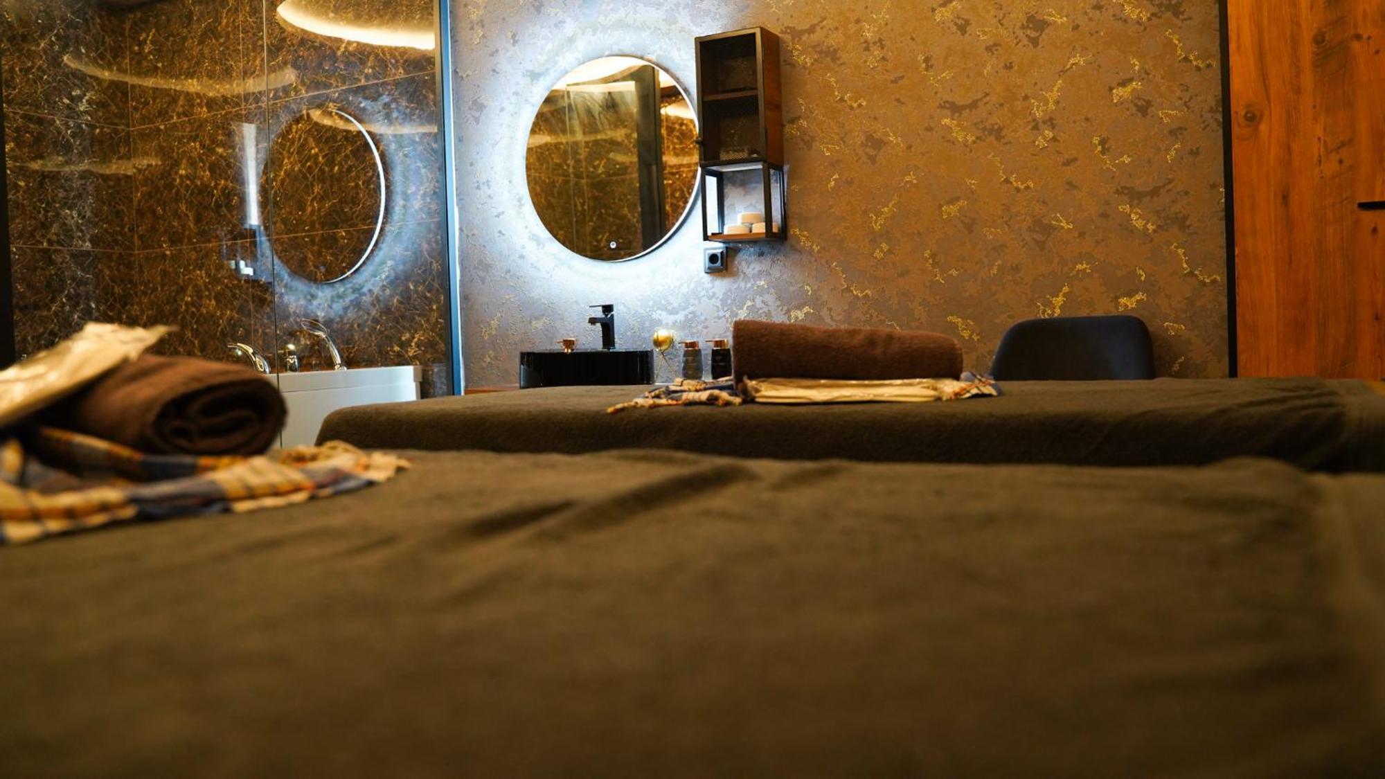 Cip & - Bakirkoey Center Hotel Istanboel